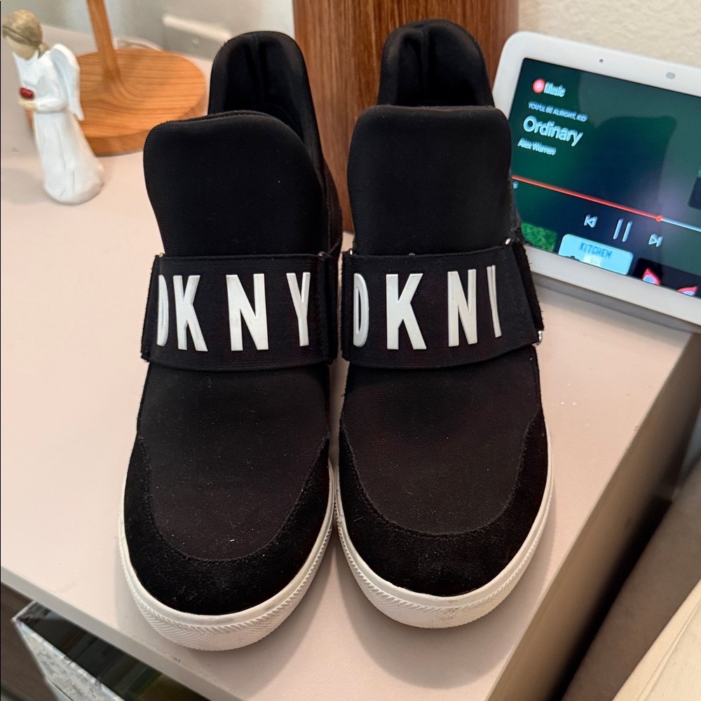 DKNY Black Slip-On Kids Sneakers with White Logo Strap